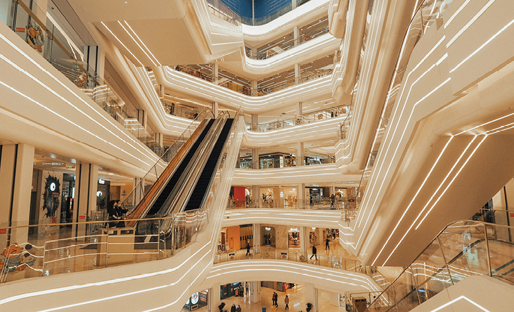 macro-outlook-section-retail