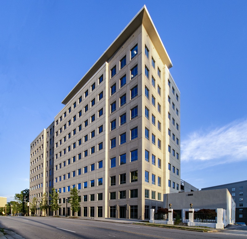 371 East Paces
