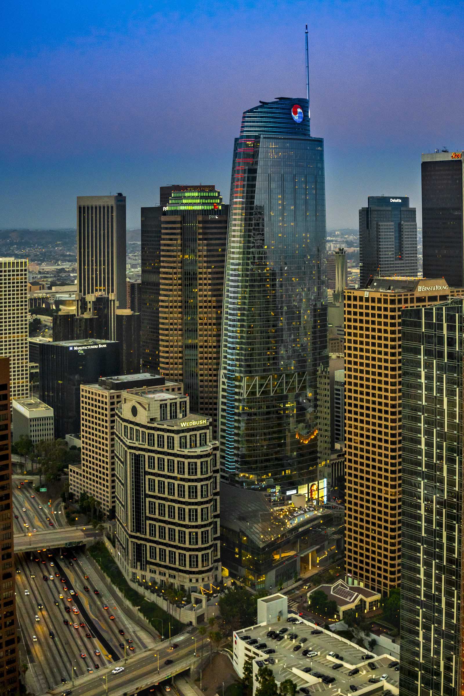 Wilshire-Grand-Center-new