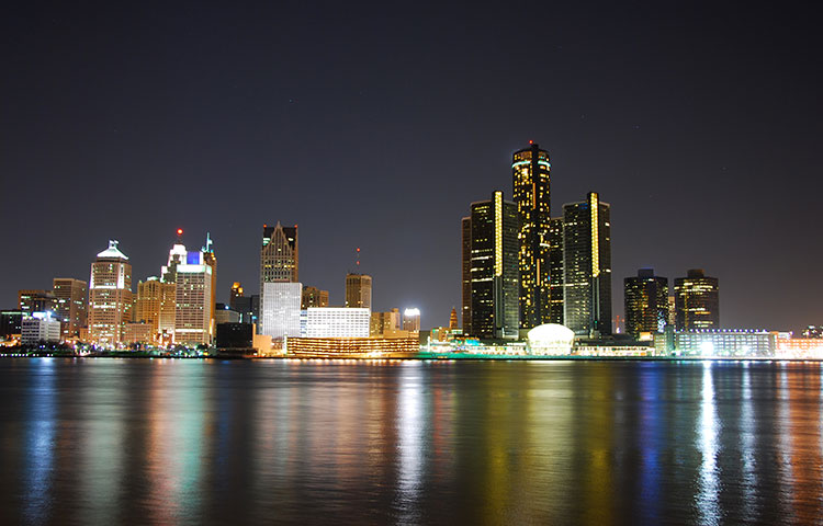 Detroit Michigan skyline