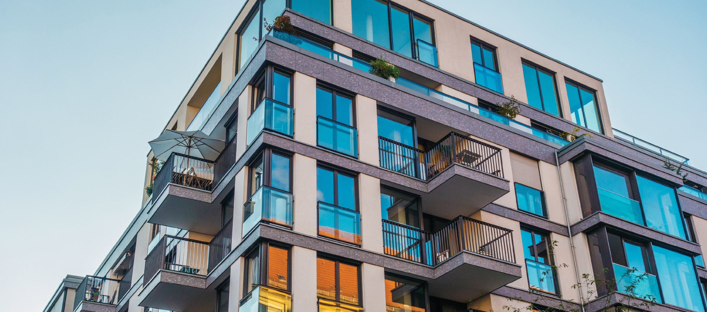 Asset Services Multifamily Hero Image Desktop