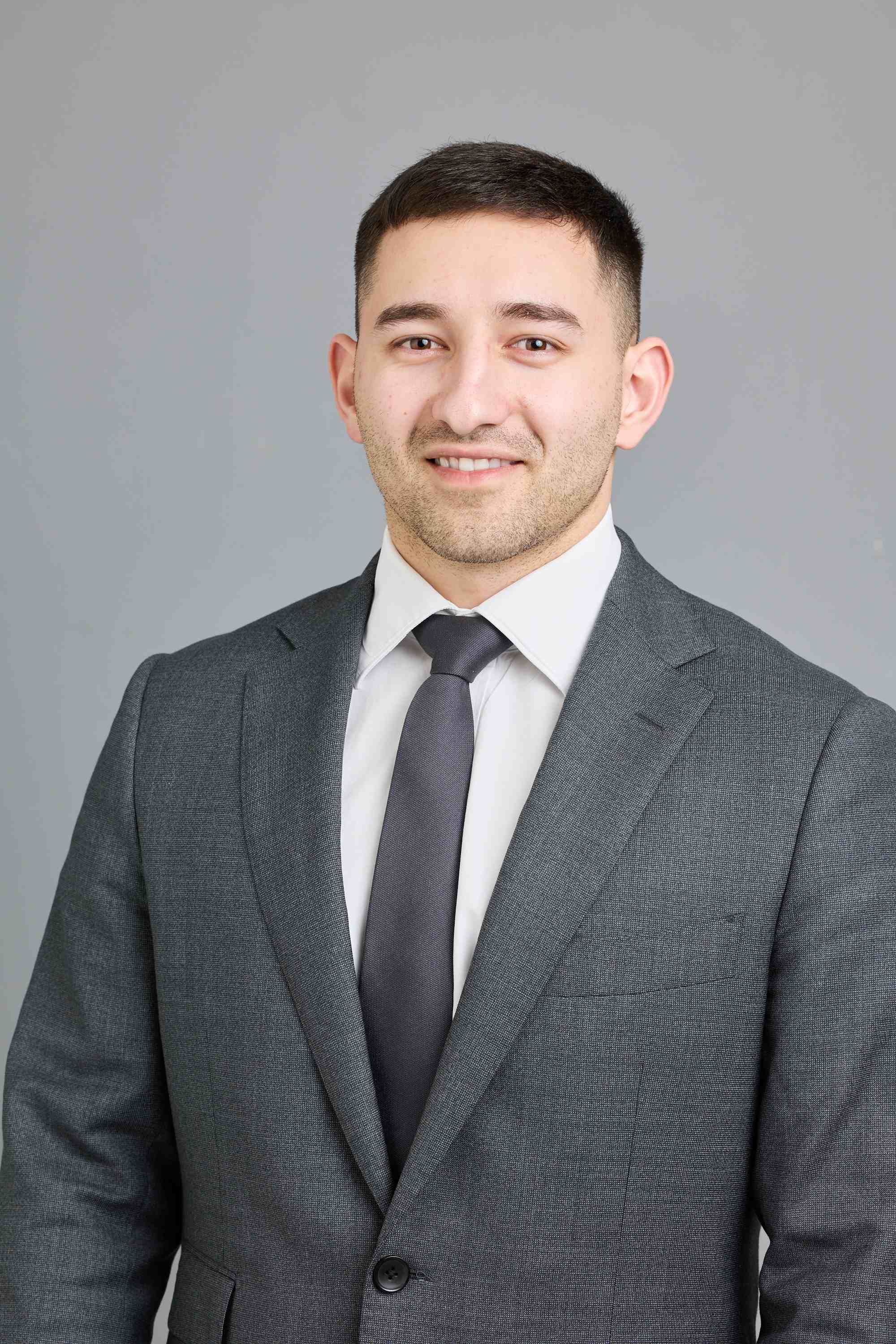 Zaahen Kahn