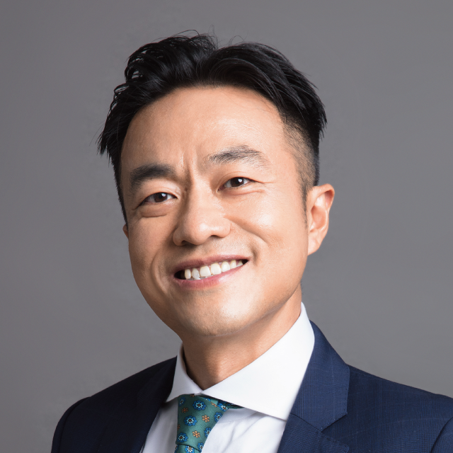 Stephen Qui (image)