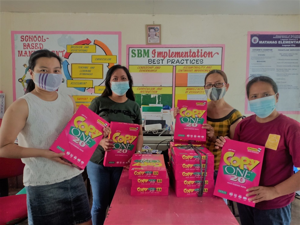 Filipinas with the Biggest Hearts