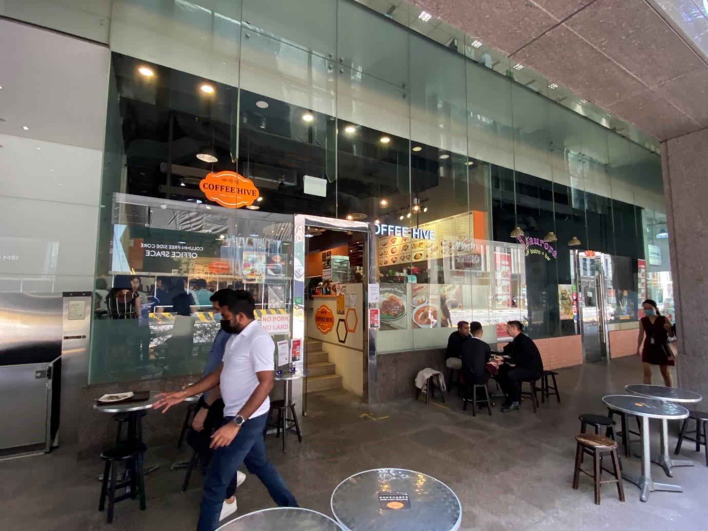112 Robinsons - 3