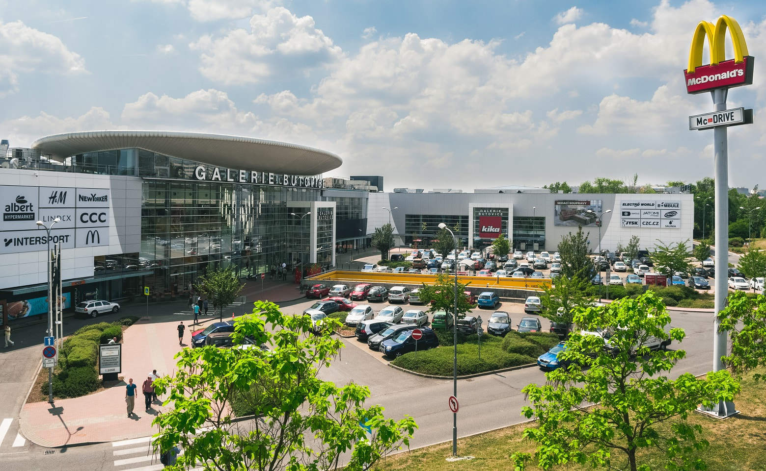 Galerie Butovice, Shopping centre, interior