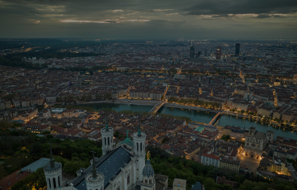 hero_banner_MB_BUREAUX-Lyon_750-480