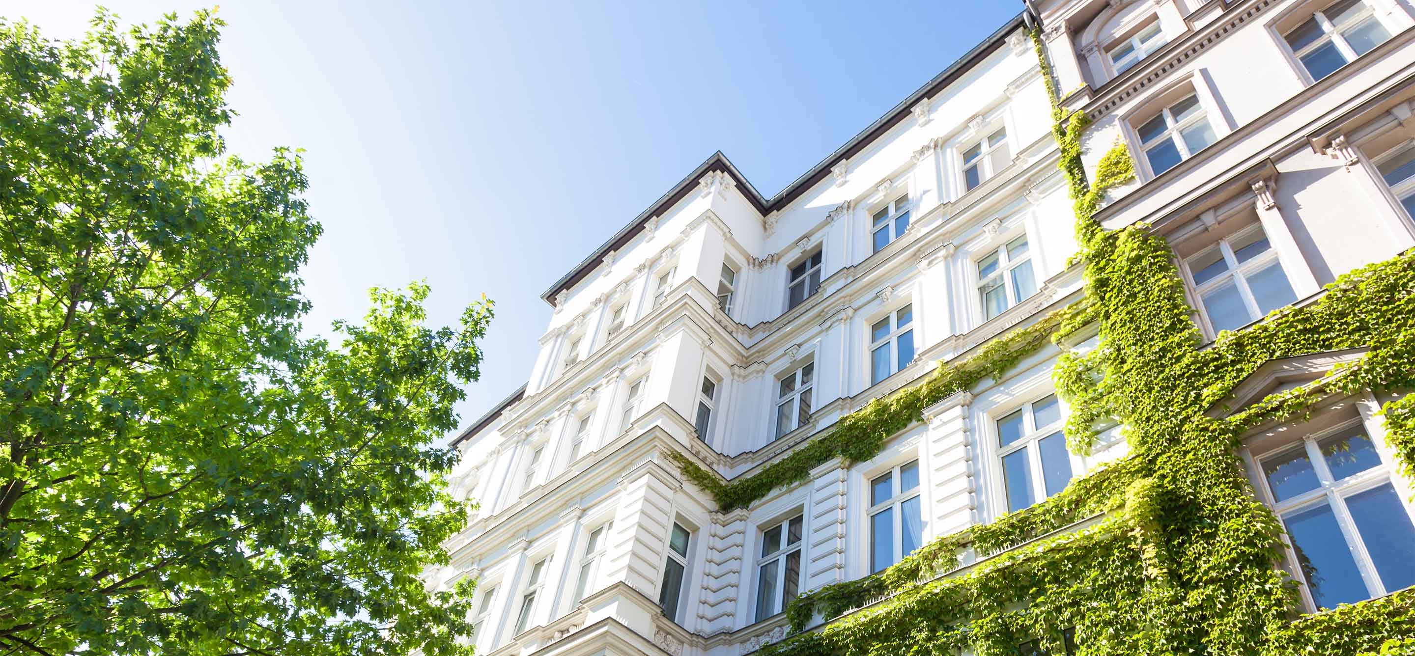 picture of a residential building