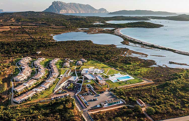PARADISE RESORT 750X480