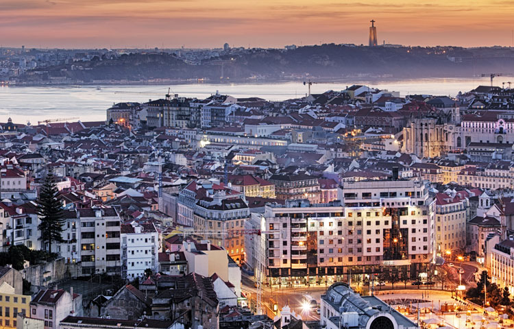 Hero-image-EMEA-offices-lisbon-small-750x480