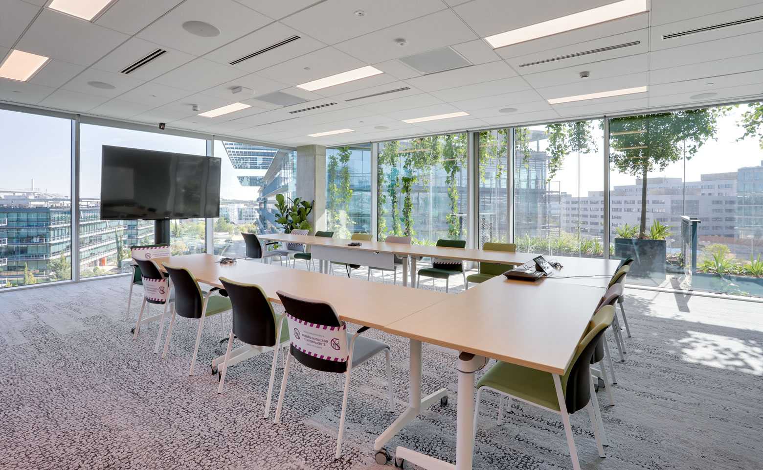 CW-Nuevas-Oficinas-BMS-Madrid-Arqborea-Slider-01-1560-960