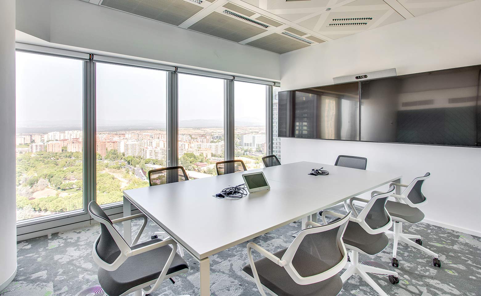 CW-Nuevas-Oficinas-Workday-Carousel1