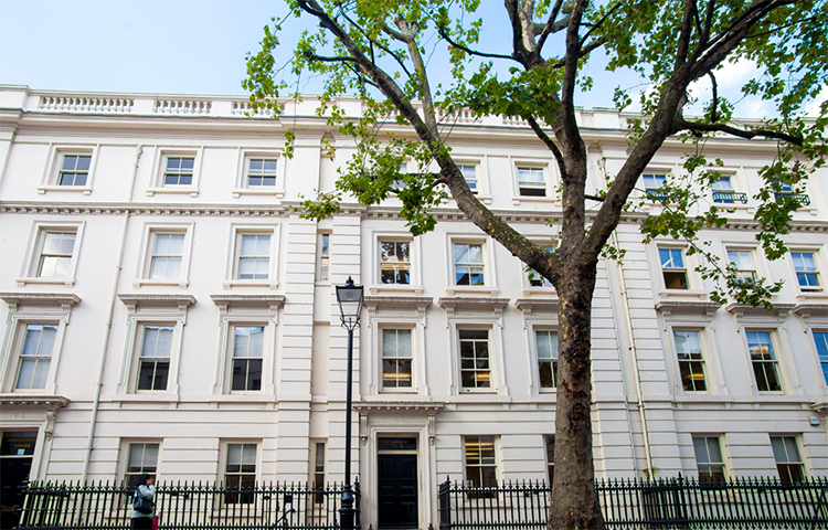 multifamily-uk-hero-mobile