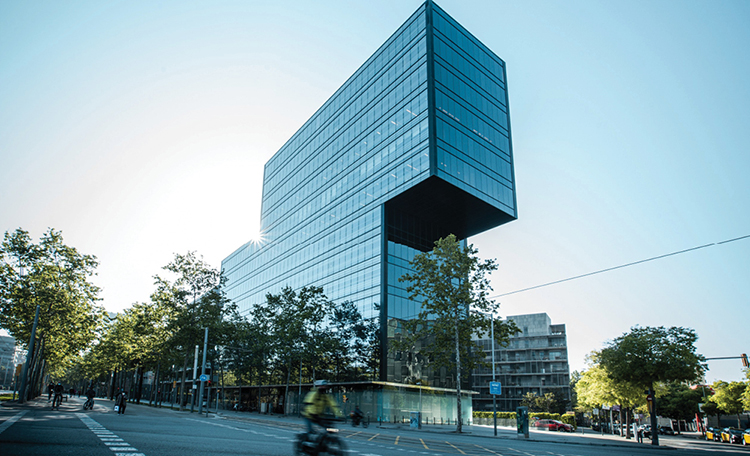 obsolescence-emea-diagonal123