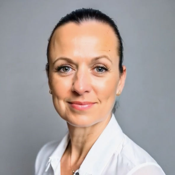 Diana McKennon