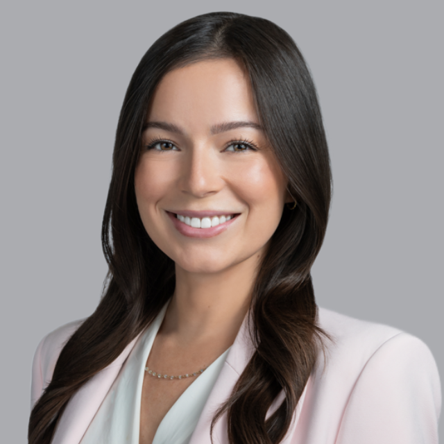 Nikki Tate - Phoenix Office
