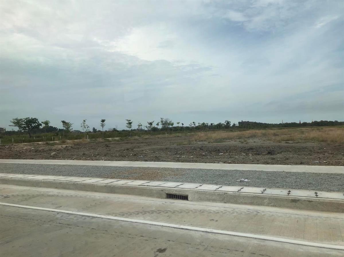 Freehold Industrial Land 16 rai for sale near Bangpu Industrial Estate - 2