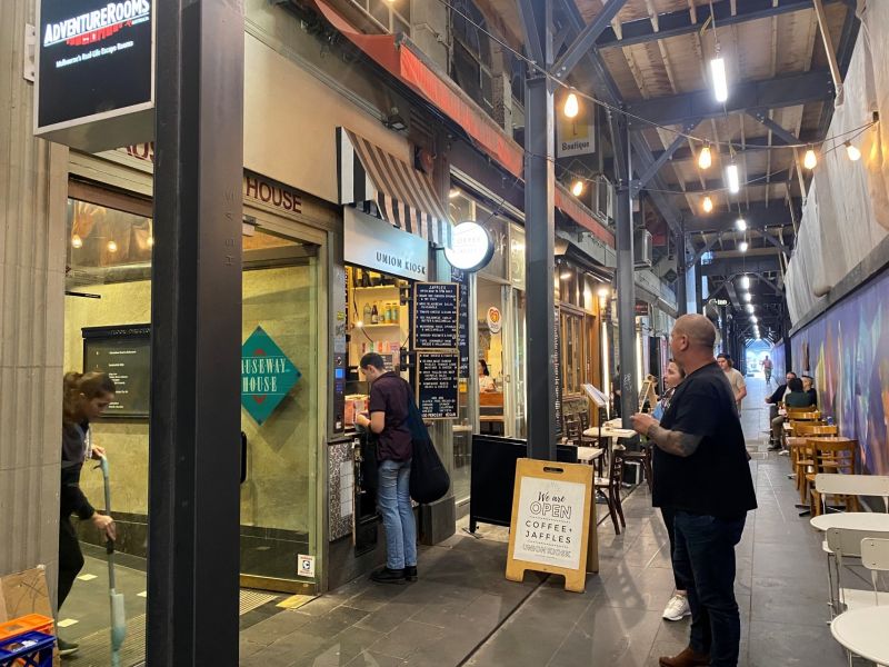 Shop 3/306 Little Collins Street