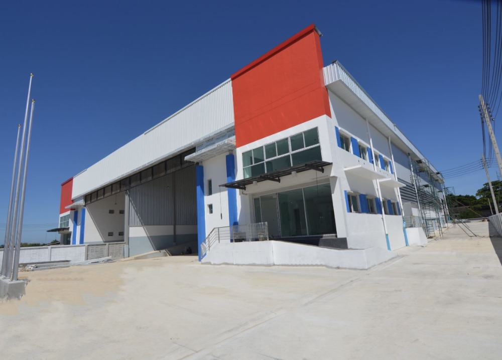 Factory and Warehouse 1,500 sqm. in Bangpoo Industrial Estate