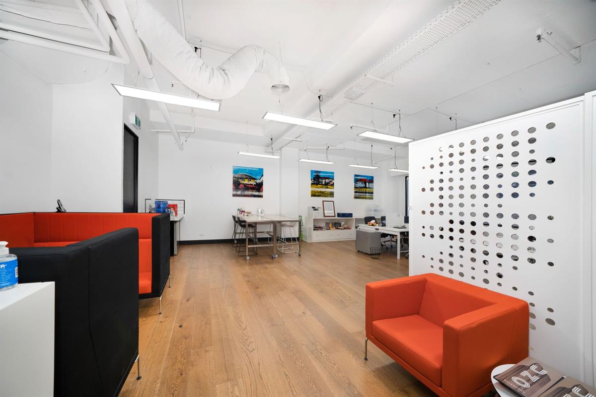 517 517 Flinders Lane