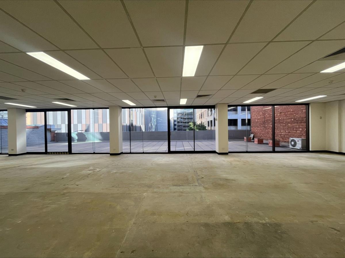 76 Waymouth Street