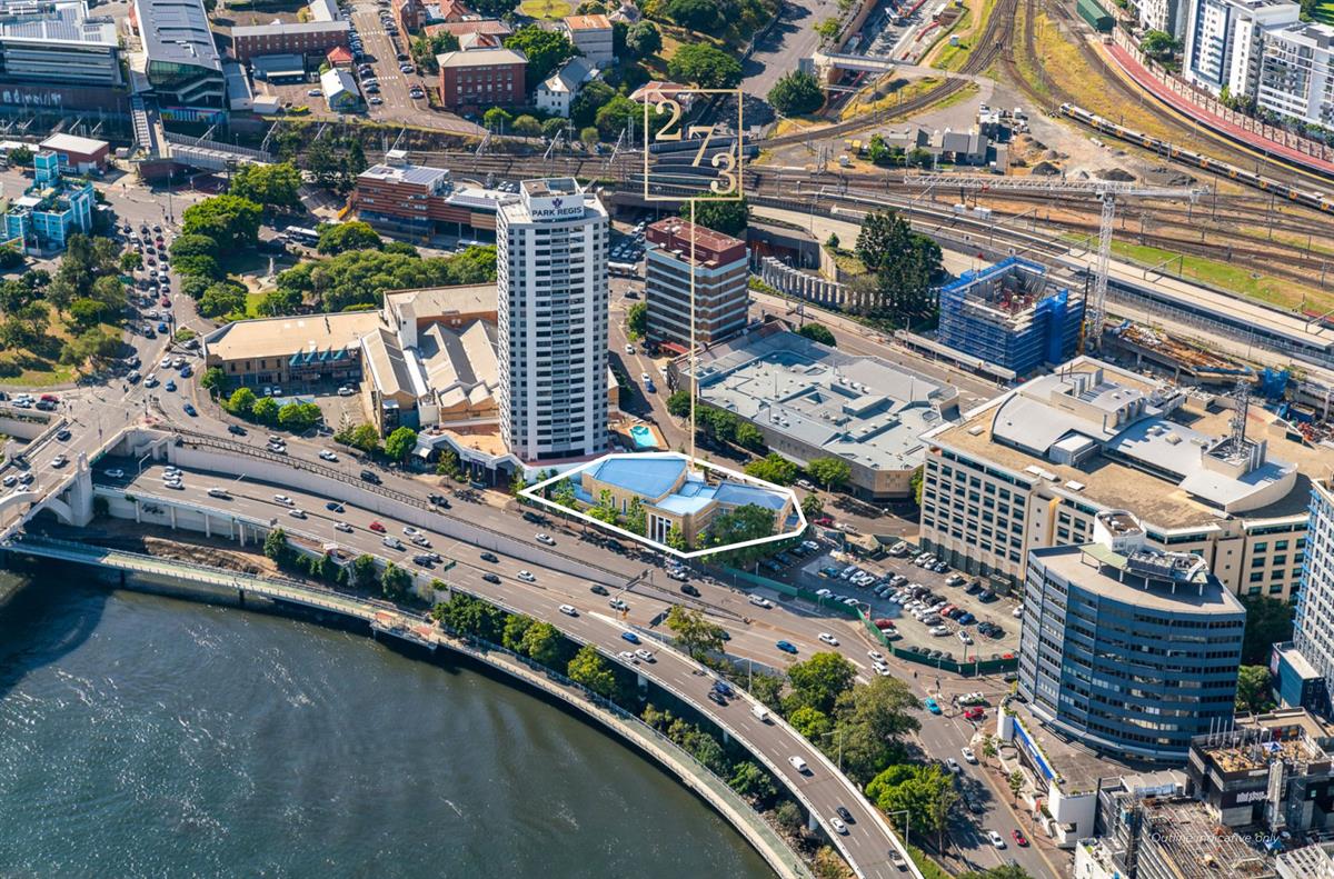 273 North Quay