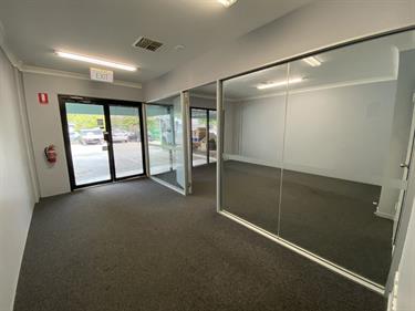 3/77 Riverside Place