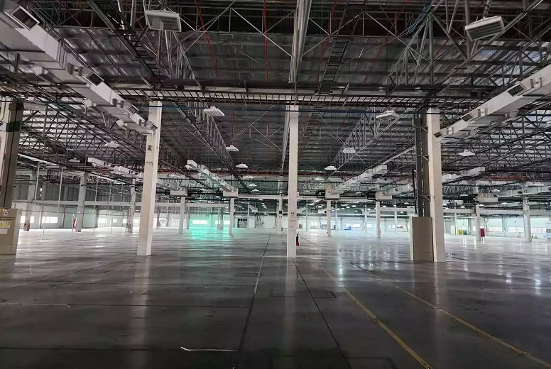 Factory for sale building area 19,297 sqm. (on Land area 15 rai or 24,000 sqm.) in Kabinburi Industrial Zone