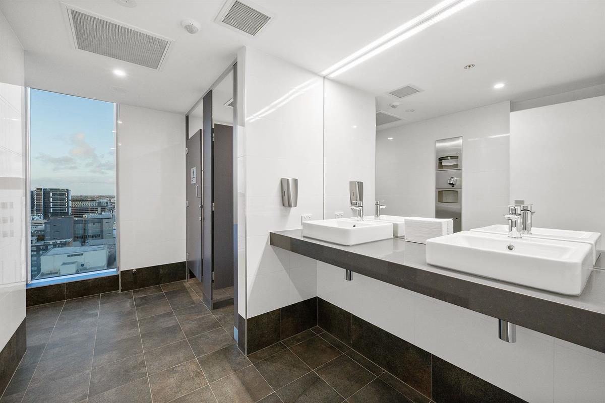 32 St Georges Terrace