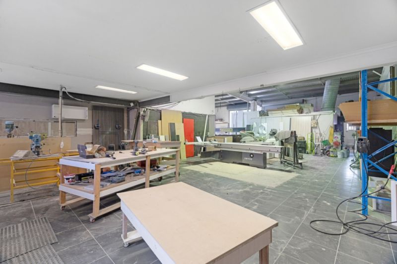 Units 2 & 3/19 Central Drive