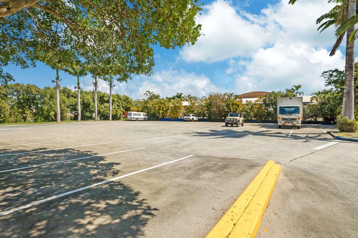 1 Highway Plaza