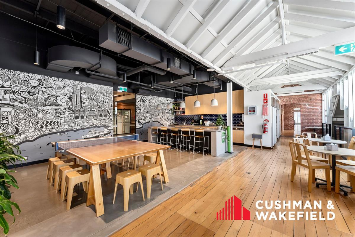551 Swanston Street