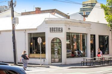 439 Chapel St