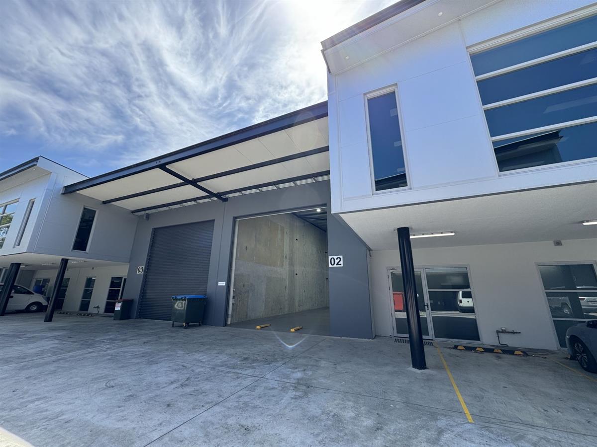 Unit 2/37 Anzac Avenue