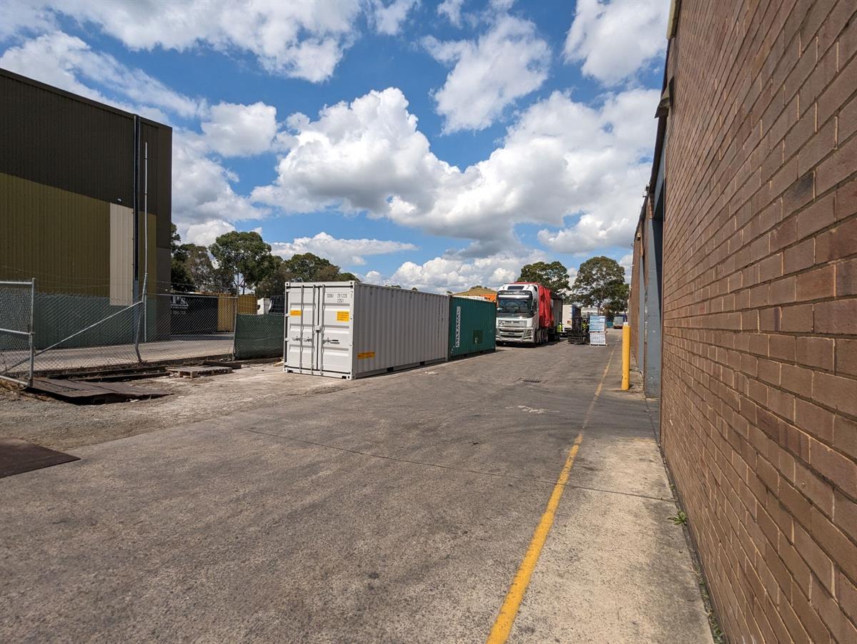 3 Montore Road