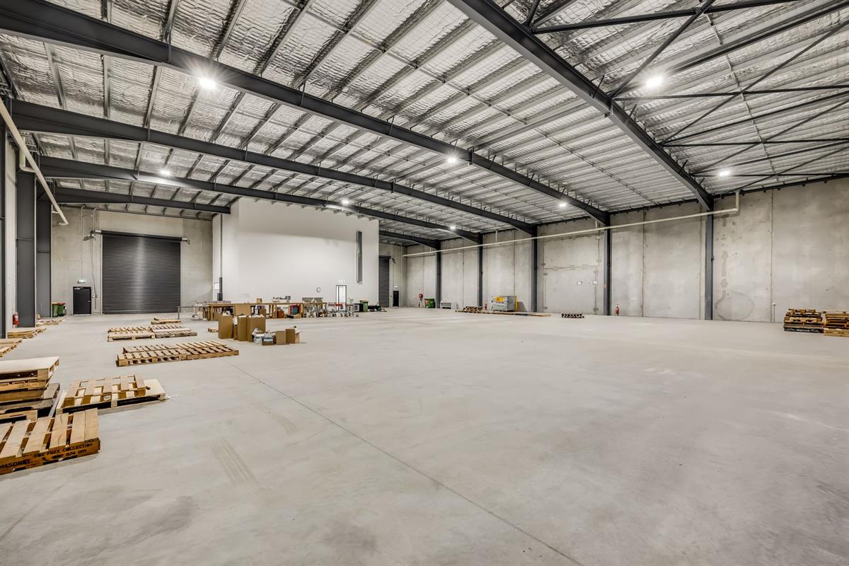 Unit 2/6 Nucera Court