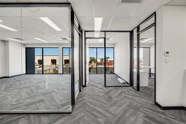 Unit 2/6 Nucera Court