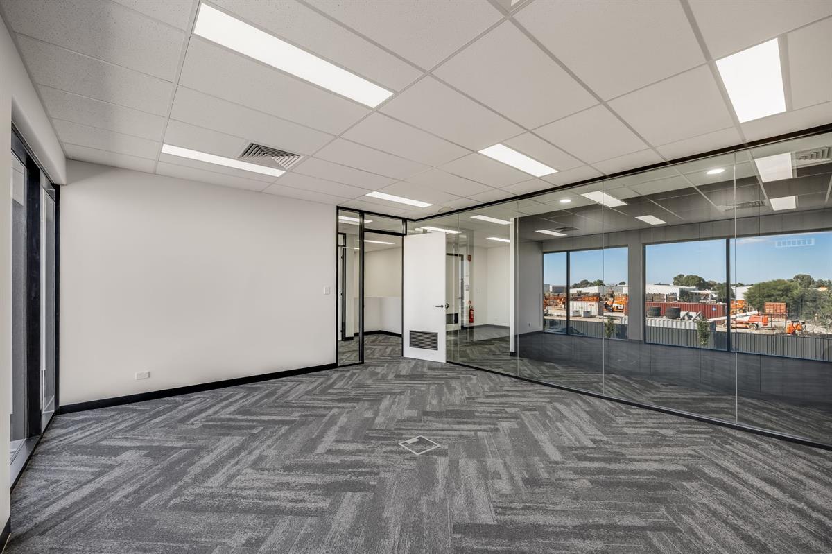Unit 2/6 Nucera Court