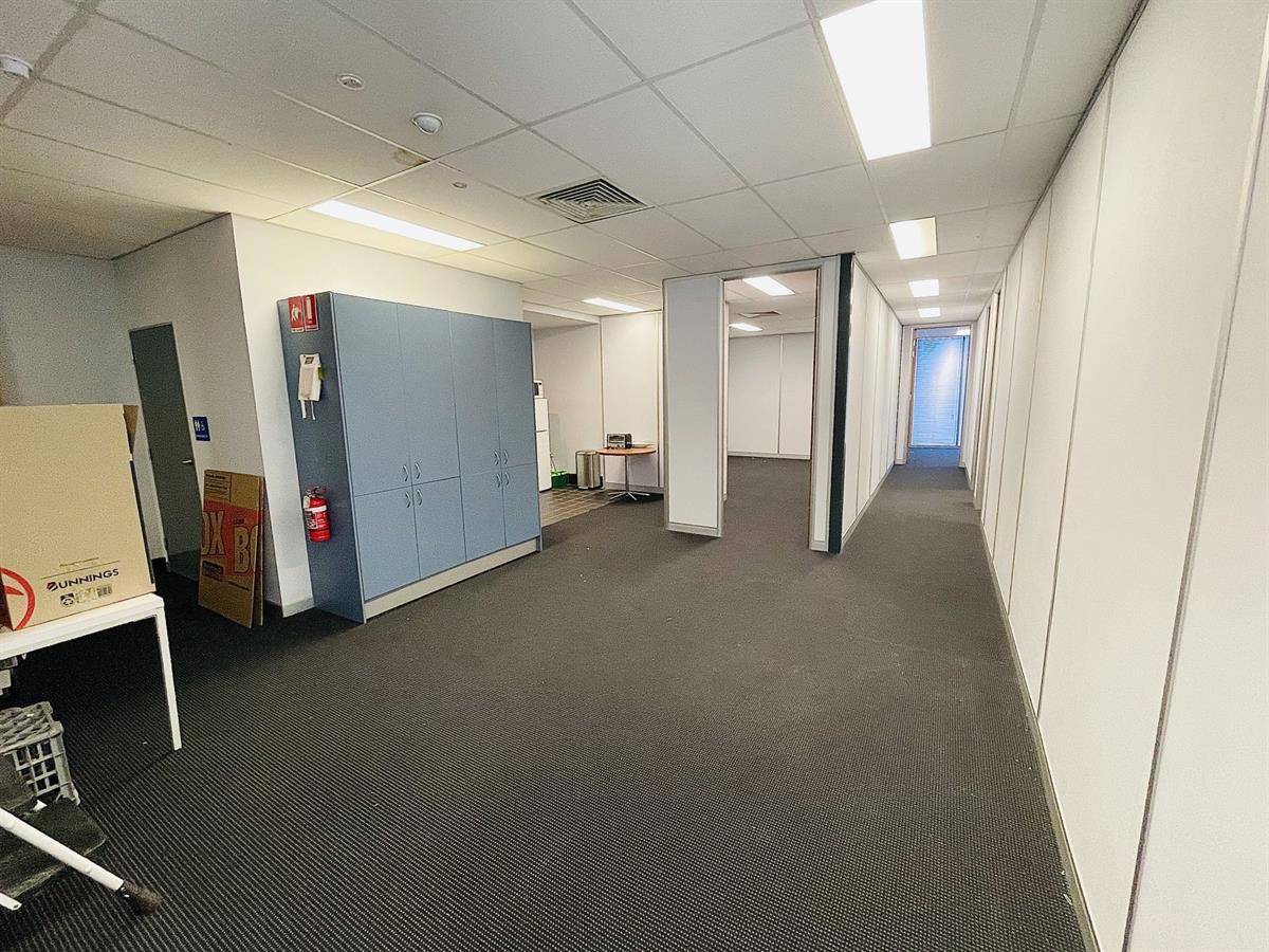 13a/8 Metroplex Avenue