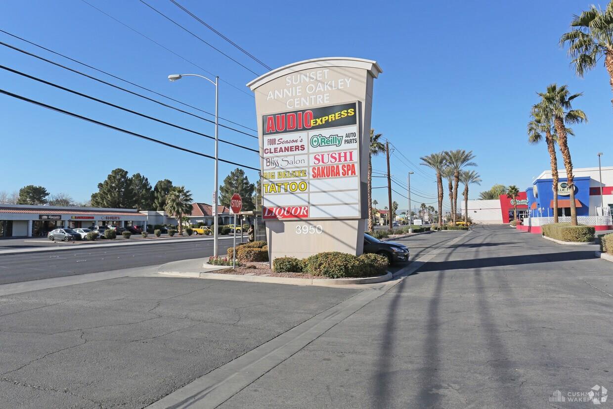 Las Vegas - Retail