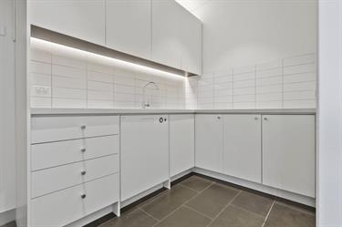 88 Balmain St