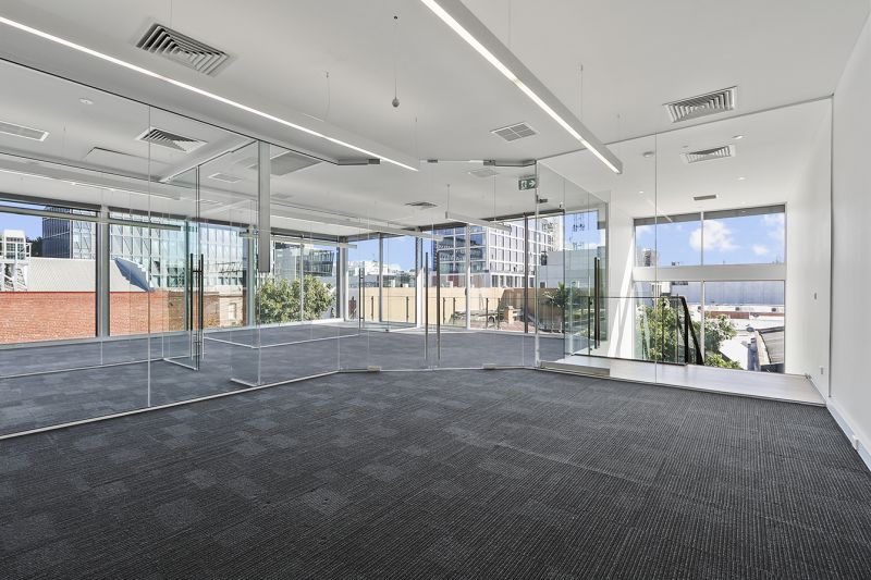 88 Balmain St