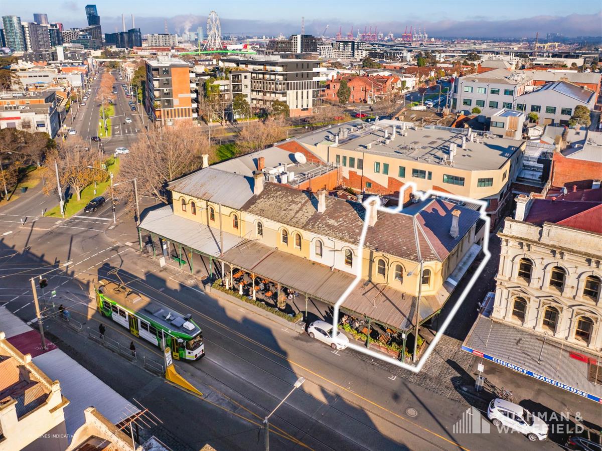 13-15 Errol Street