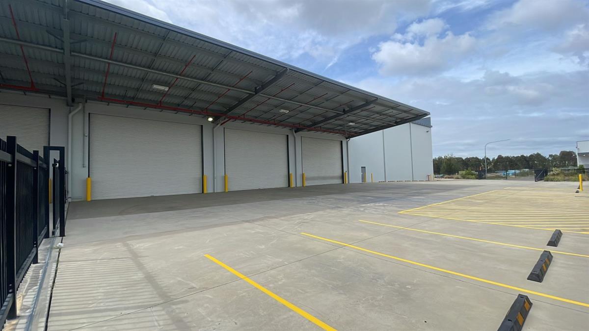 Warehouse 2/13 Dunn Road