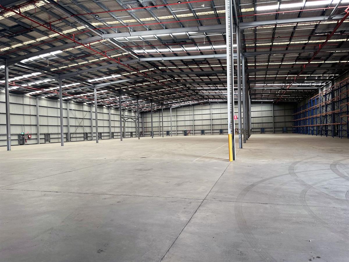 Warehouse 53 & 54/400 Moorebank Avenue