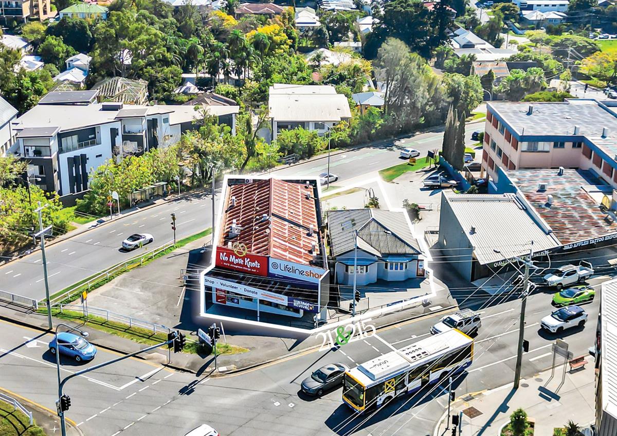 211 & 215 Moggill Road