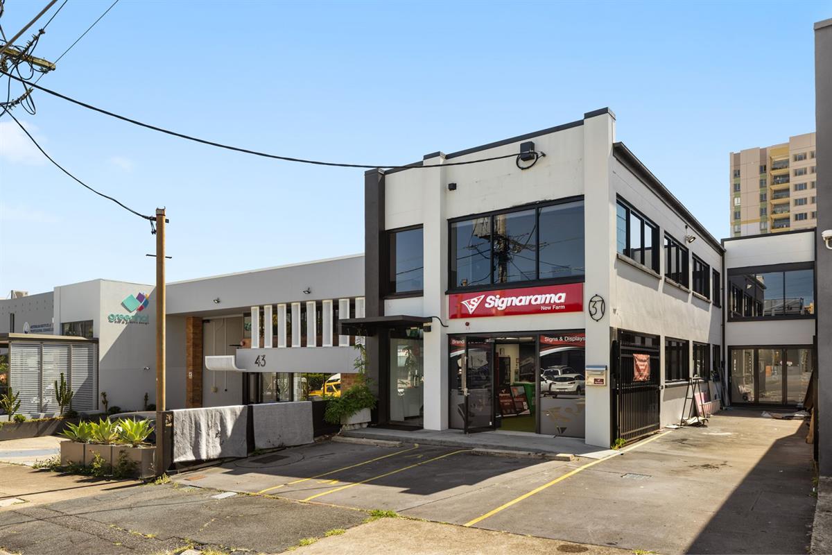 37 Baxter Street