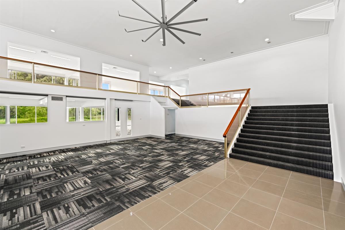1/231 Holt Street