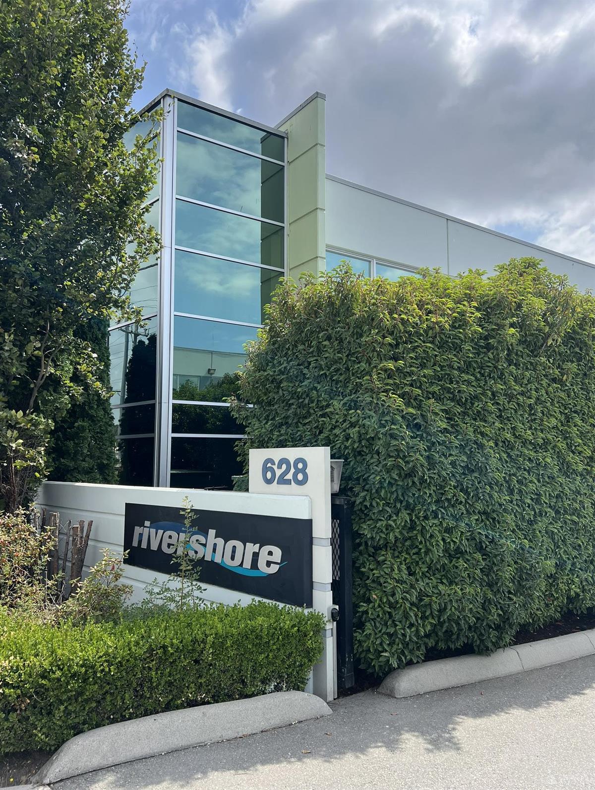 Vancouver - Warehouse/Distribution