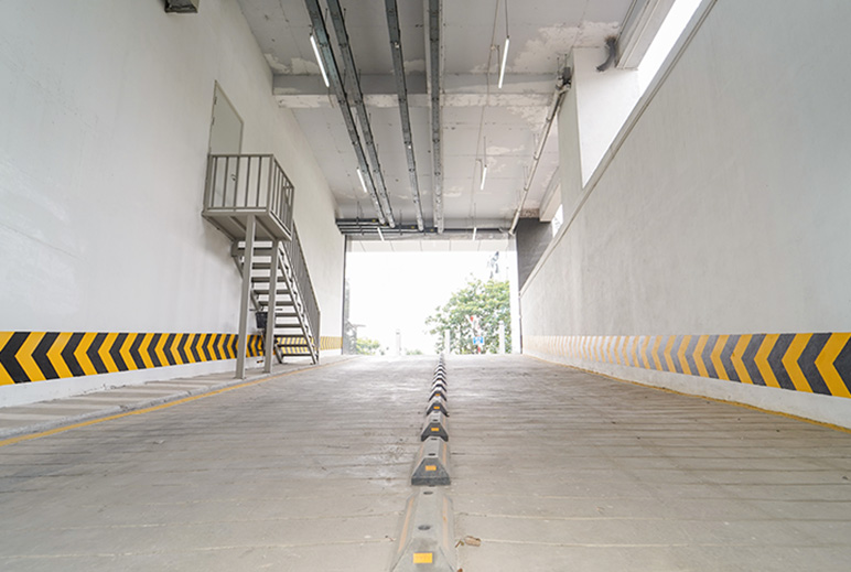Intracom Riverside